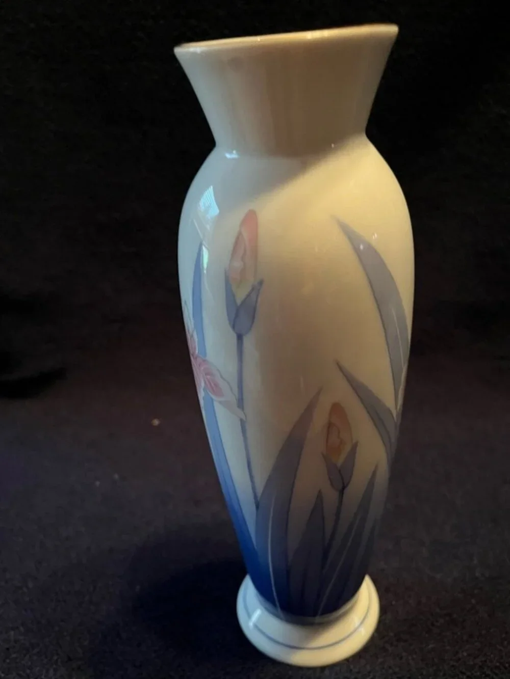 Vintage Japanese porcelain Vase with Hand-Painted Irises and gold trim